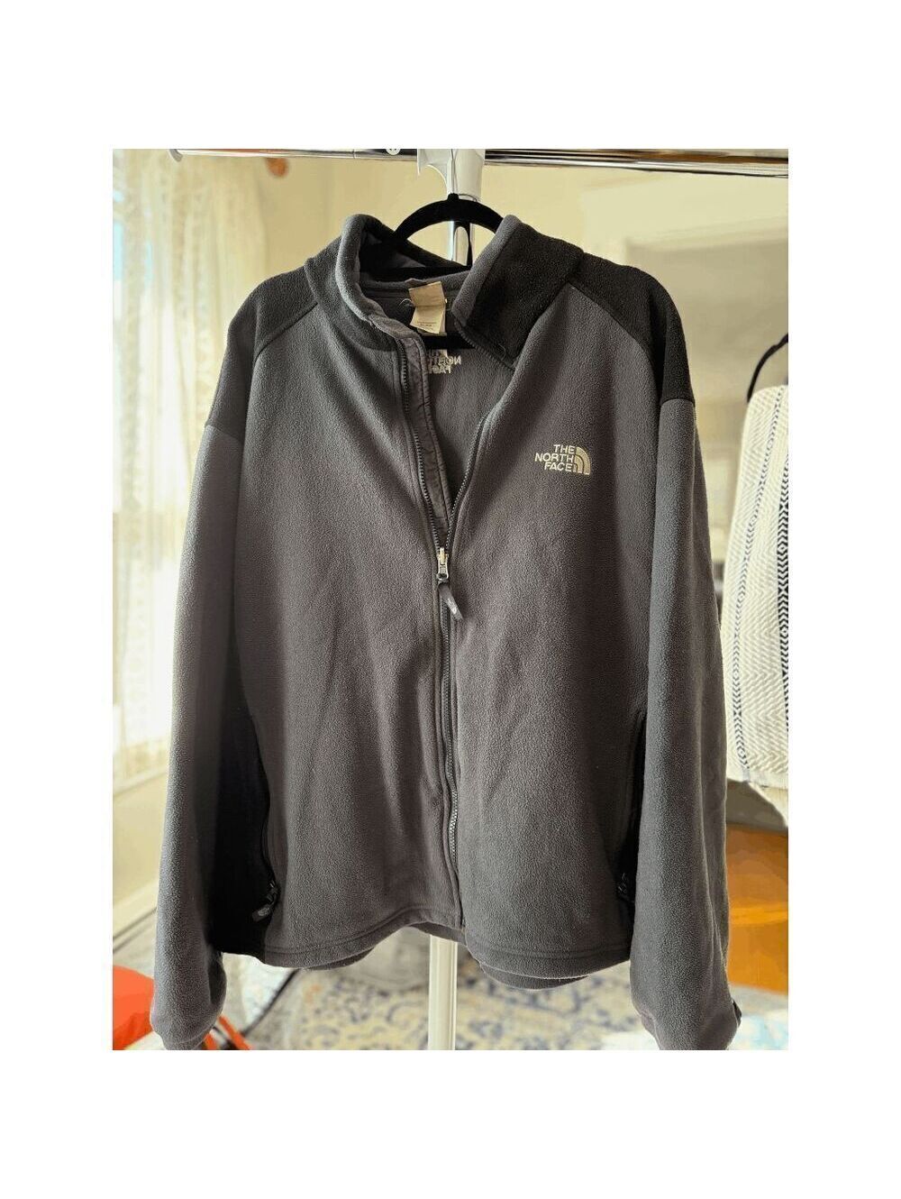 The North Face Gray and Black Vintage Fleece Streetwear Men's XXL